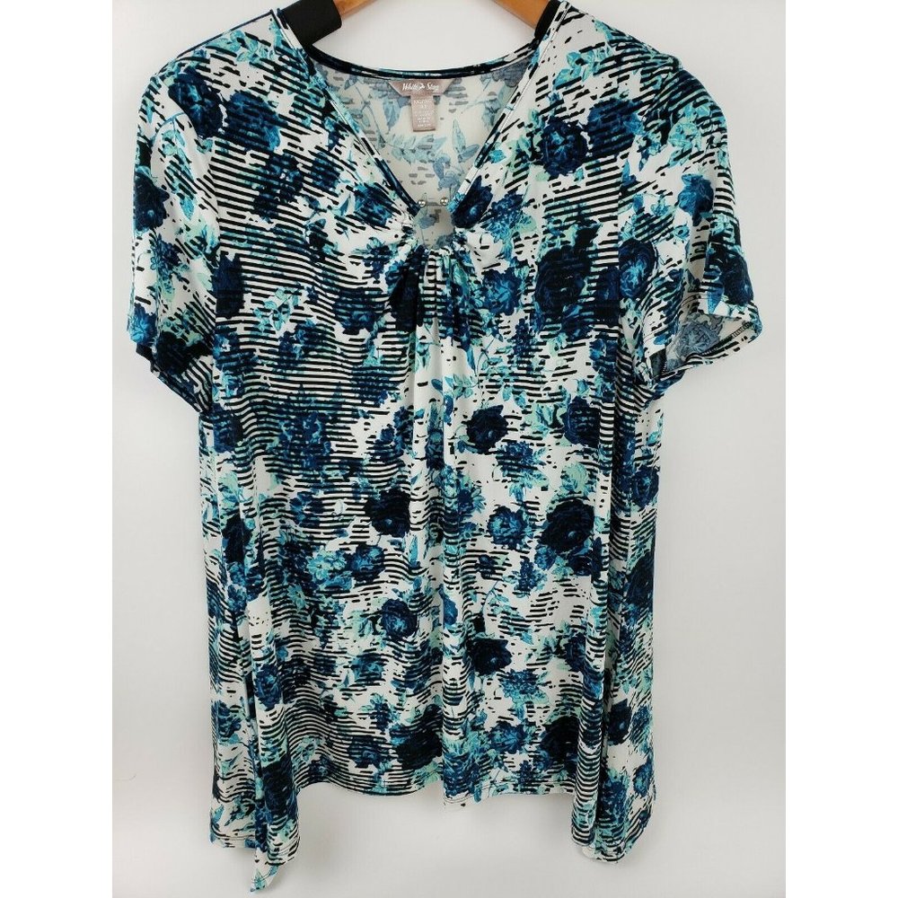 White Stag Women's 2XL(20) Up/Down Hem Floral Blouse Silver Ring Key Hole Neck